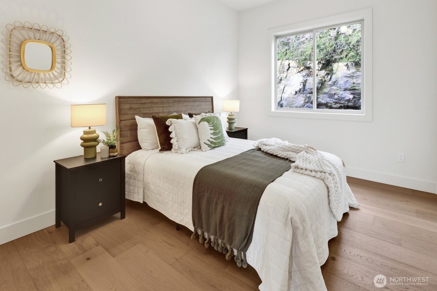 1030 Tinas Coma Drive , Burlington, WA 98233