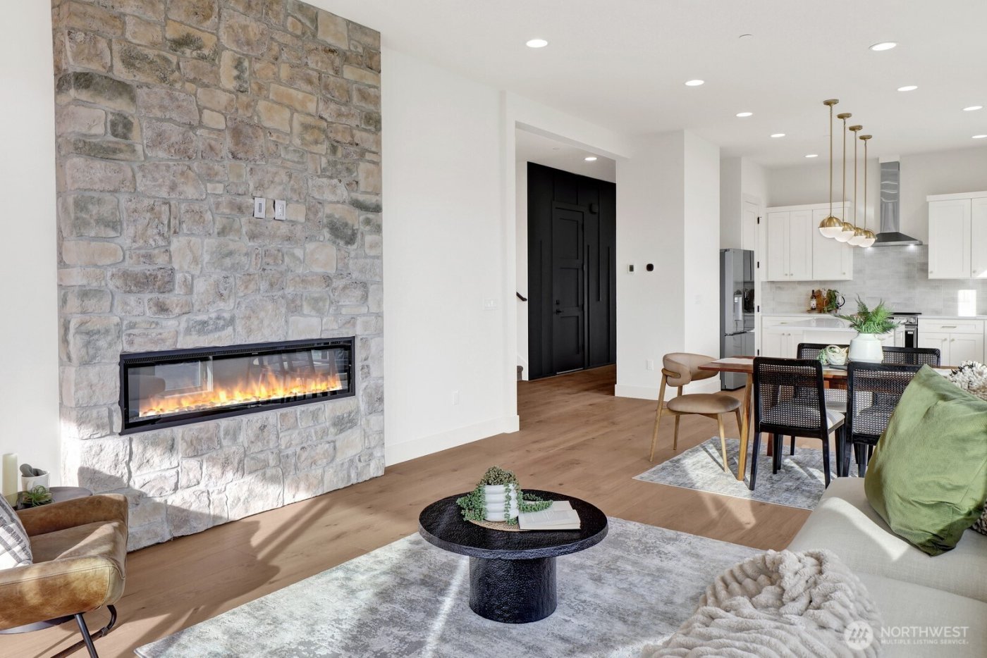 1030 Tinas Coma Drive , Burlington, WA 98233