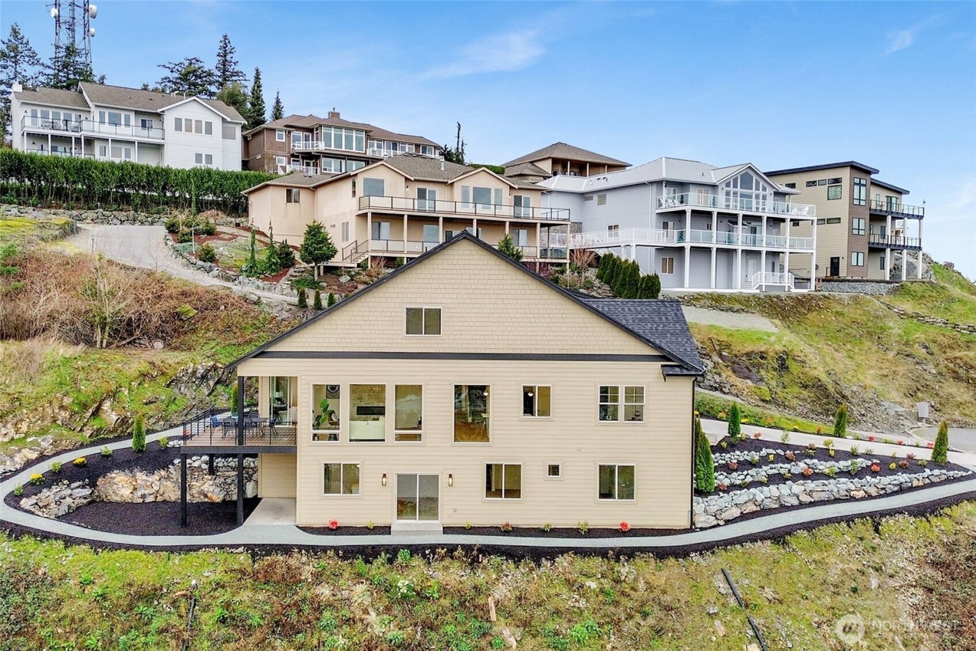 1030 Tinas Coma Drive , Burlington, WA 98233