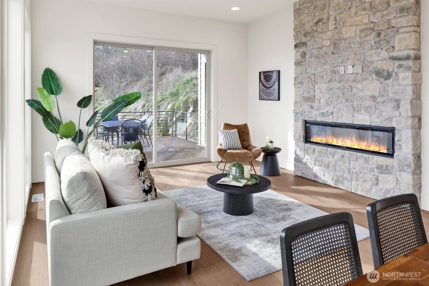 1030 Tinas Coma Drive , Burlington, WA 98233