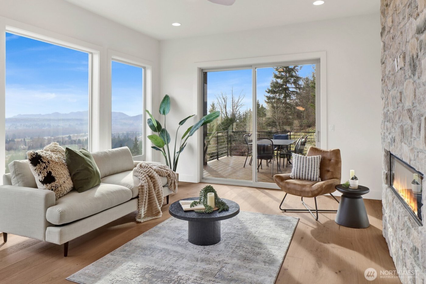 1030 Tinas Coma Drive , Burlington, WA 98233