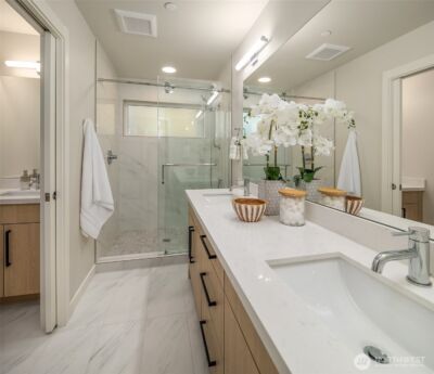 105 NW 39th Street #D, Seattle, WA 98107 - Photo 16