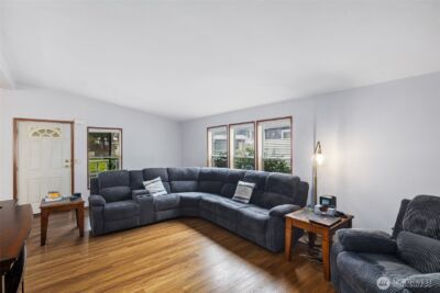 11122 127th Street Ct E #10, Puyallup, WA 98374 - Photo 3