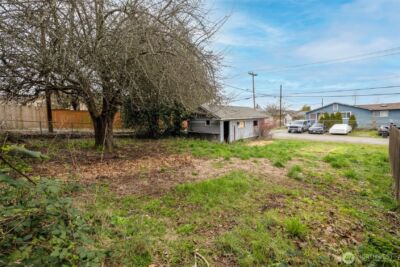 9017 12th Avenue S, Seattle, WA 98108 - Photo 12