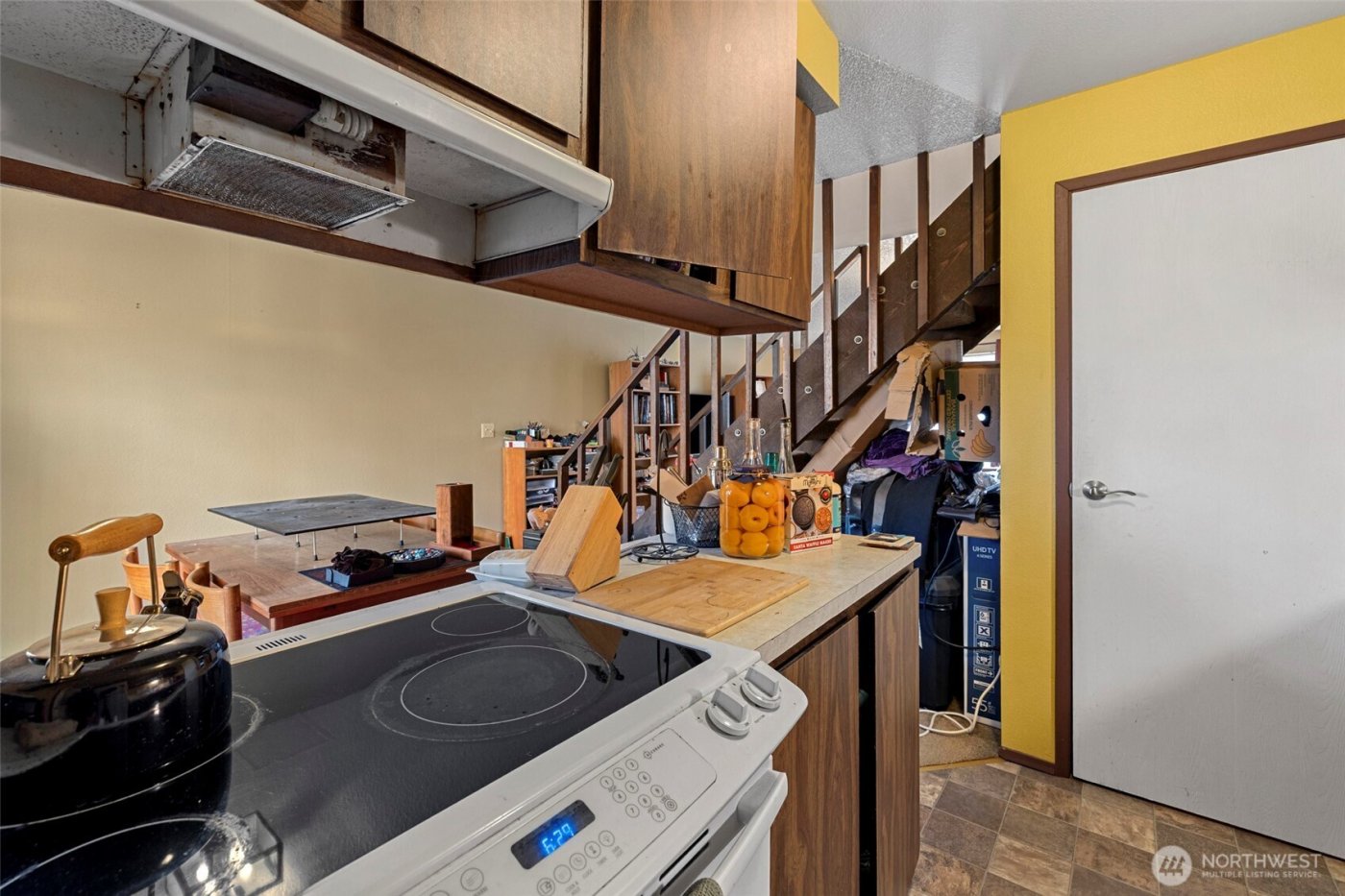 800 SW Harrier Circle #4, Oak Harbor, WA 98277