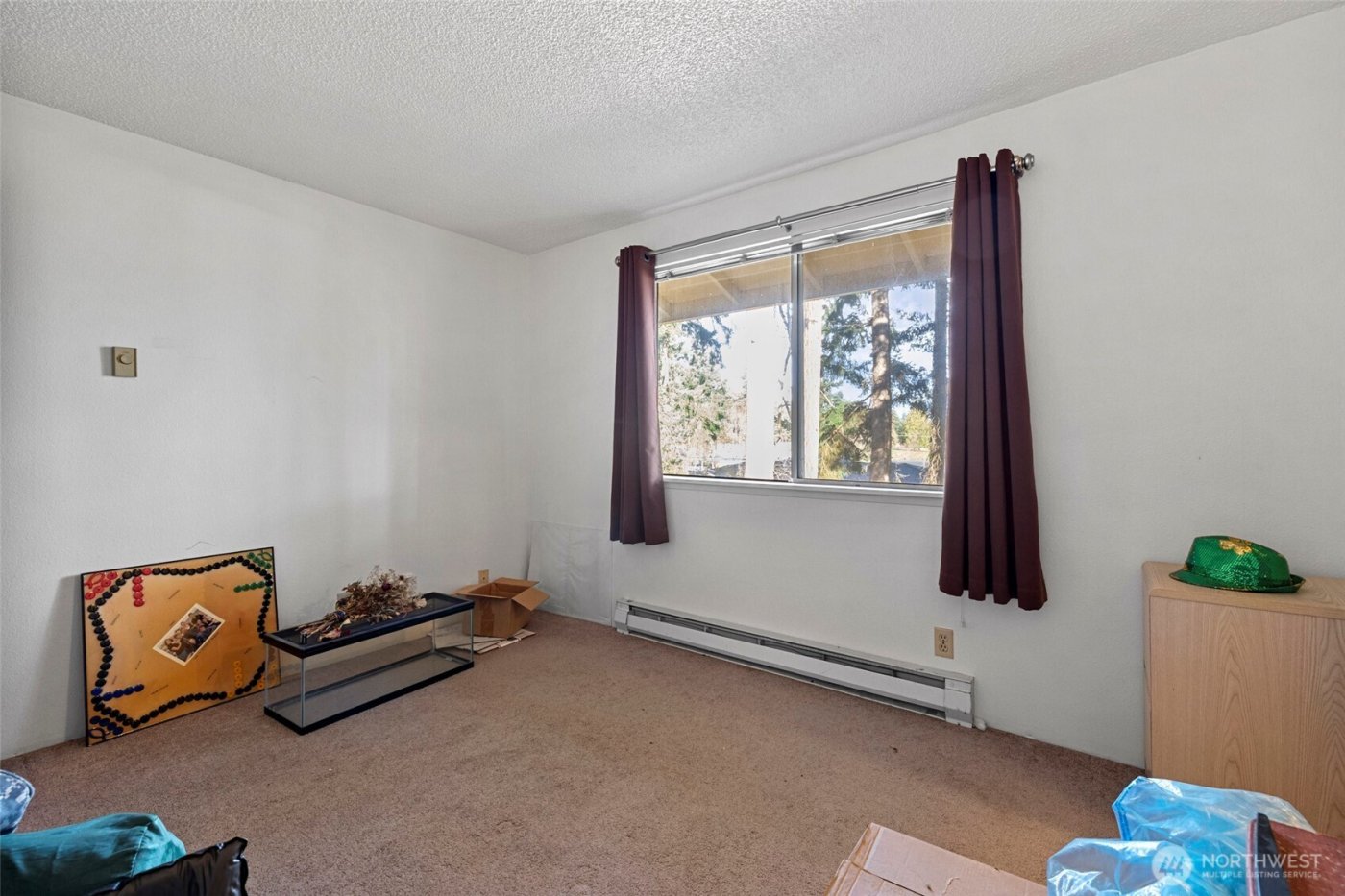 800 SW Harrier Circle #4, Oak Harbor, WA 98277