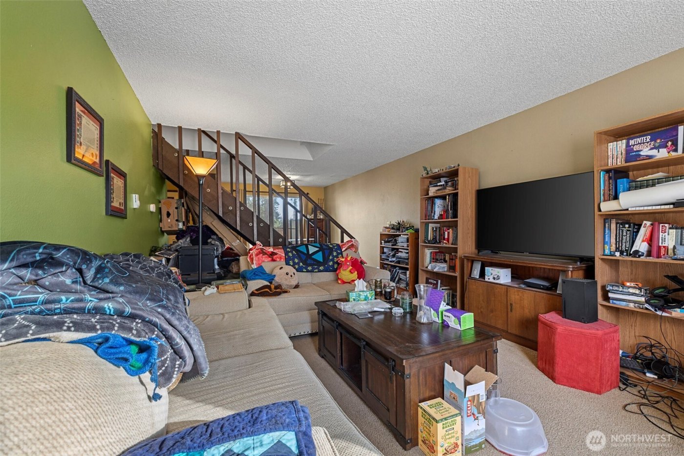 800 SW Harrier Circle #4, Oak Harbor, WA 98277