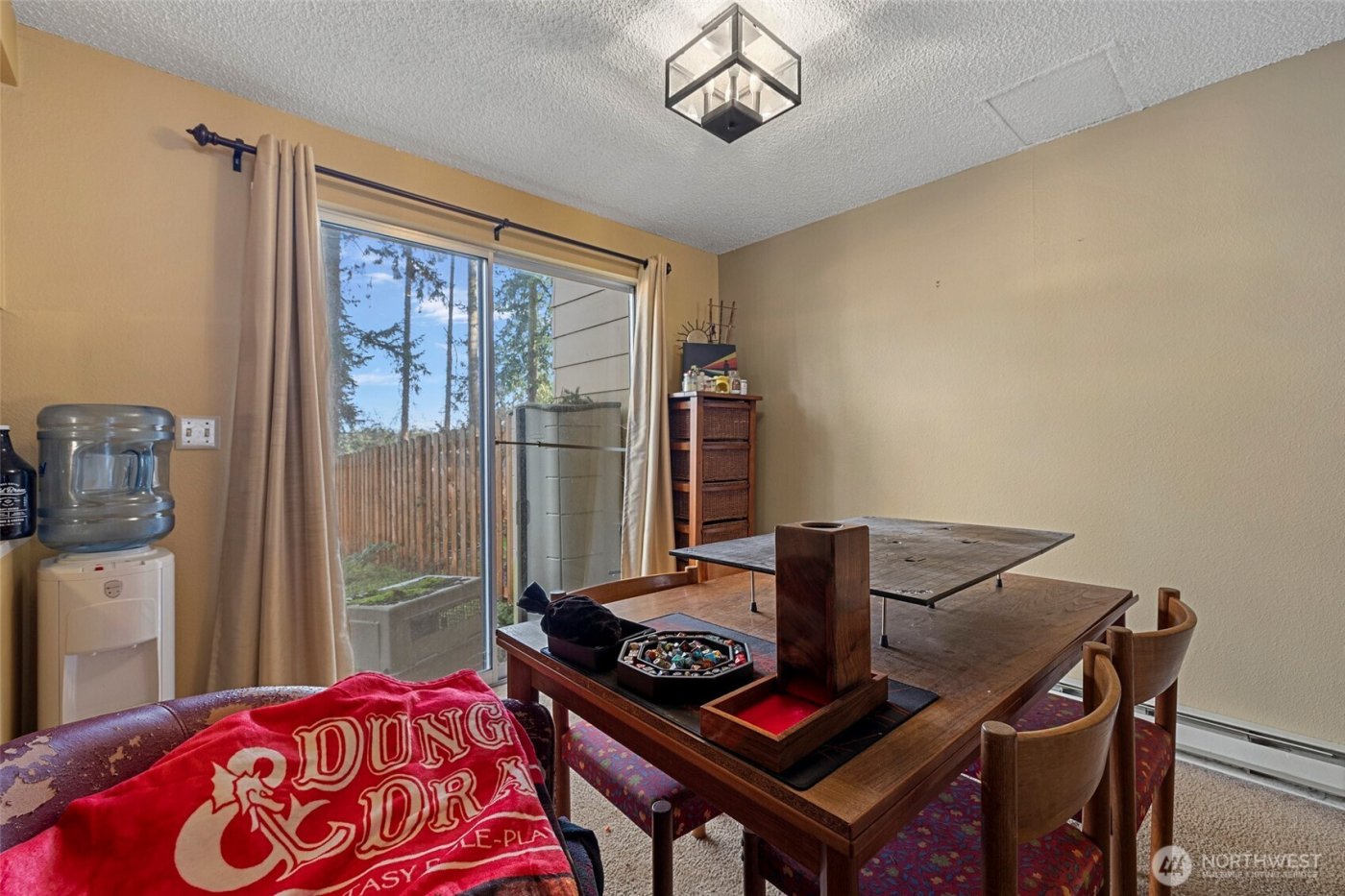 800 SW Harrier Circle #4, Oak Harbor, WA 98277