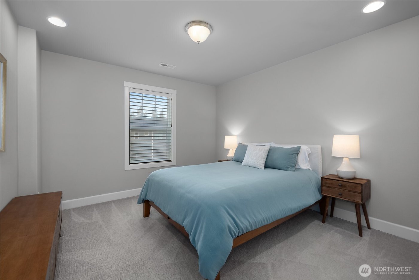 9344 Cedarbough Court NE, Lacey, WA 98516