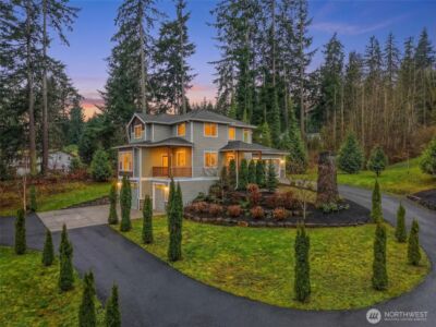 9002 185th Place SE, Snohomish, WA 98296