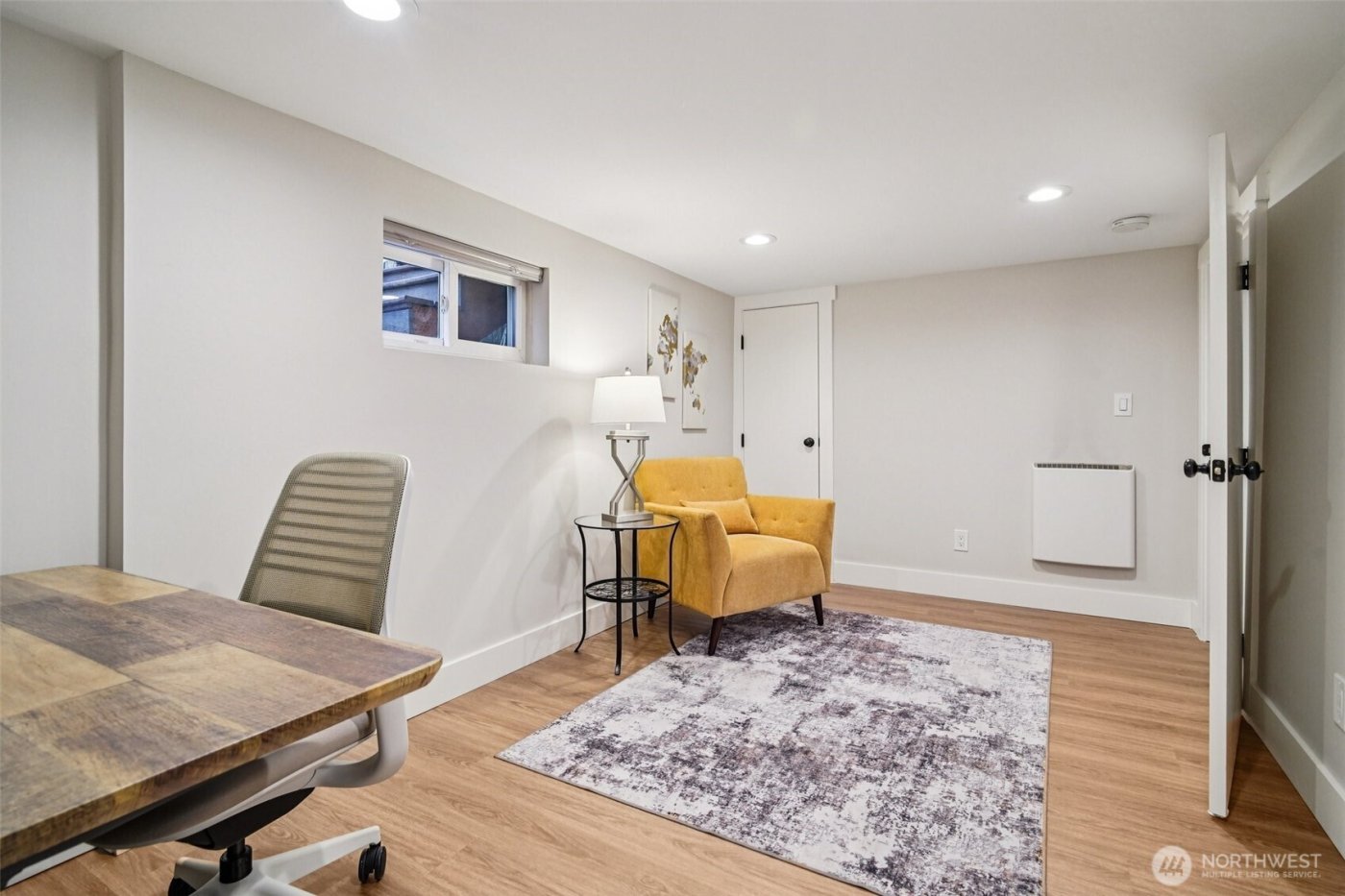 3216 24th Avenue W, Seattle, WA 98199