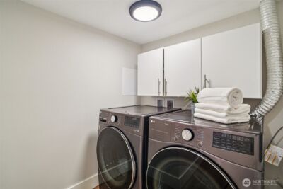 3216 24th Avenue W, Seattle, WA 98199 - Photo 21