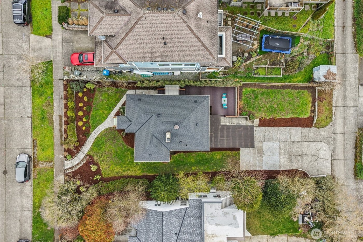 3216 24th Avenue W, Seattle, WA 98199