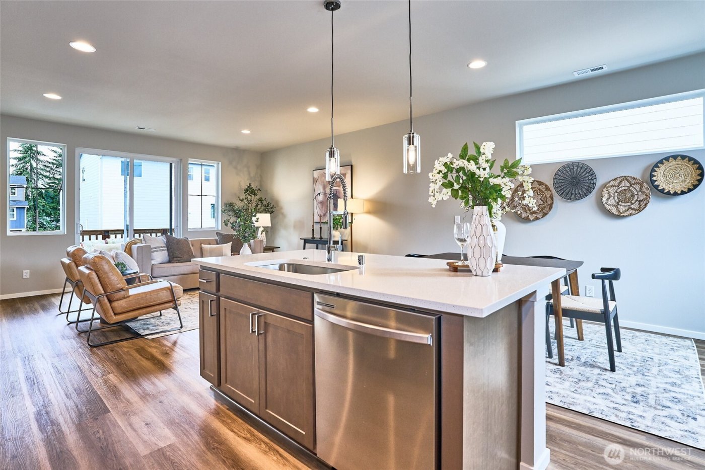 18527 SE 271st Court , Covington, WA 98042