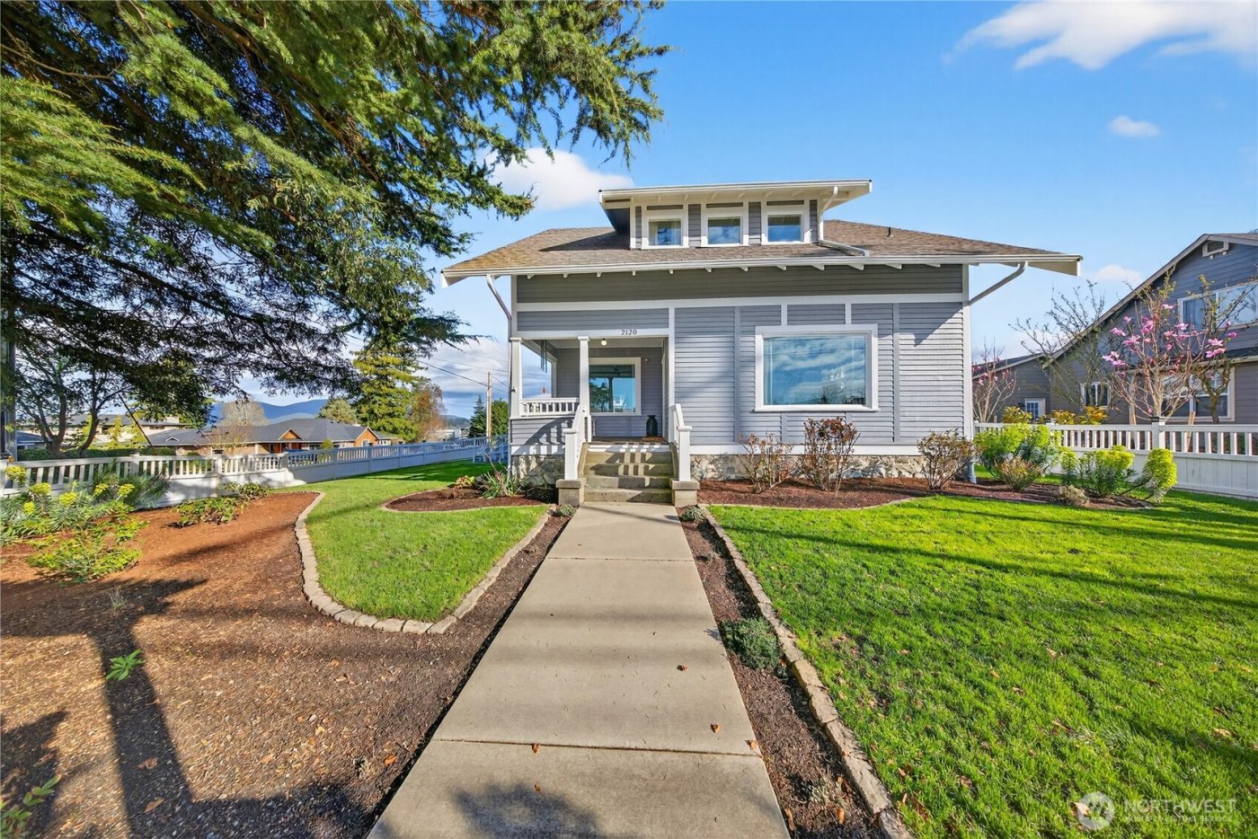 2120 12th Street , Anacortes, WA 98221