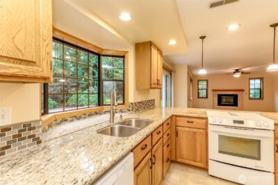 6013 Rocky Mountain Drive SW, Olympia, WA 98512 - Photo 11