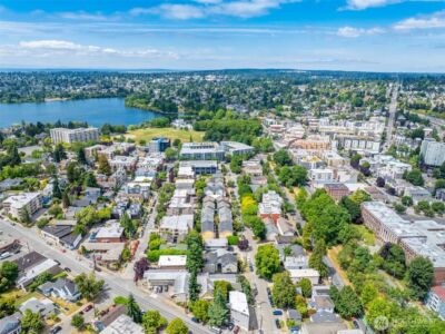 6515 5th Avenue NE, Seattle, WA 98115-2403 - Photo 13