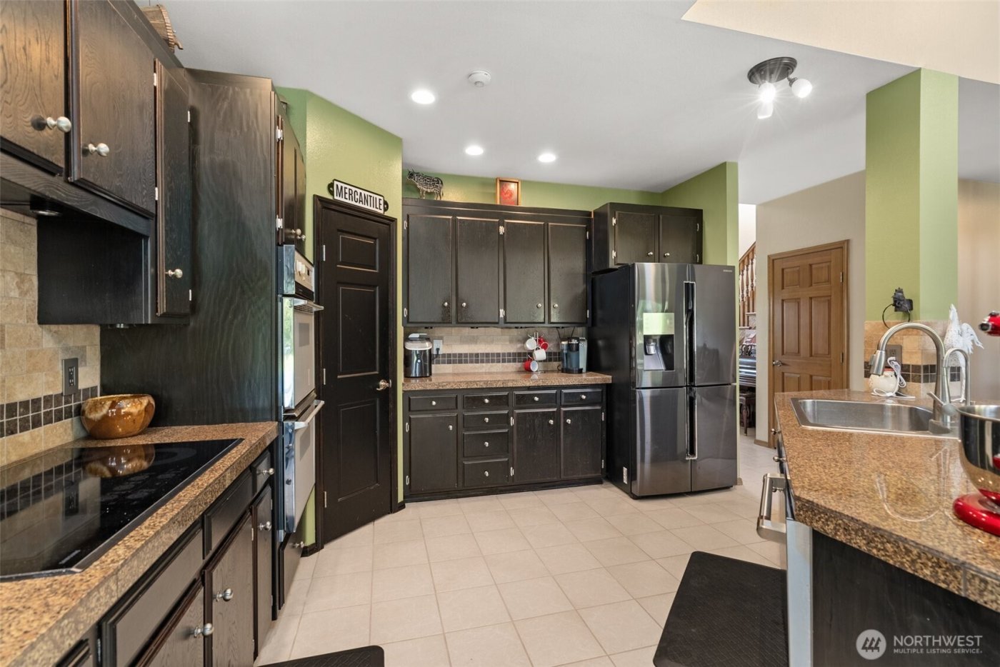 47207 138th Avenue E, Eatonville, WA 98328