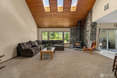 47207 138th Avenue E, Eatonville, WA 98328 - Photo 10