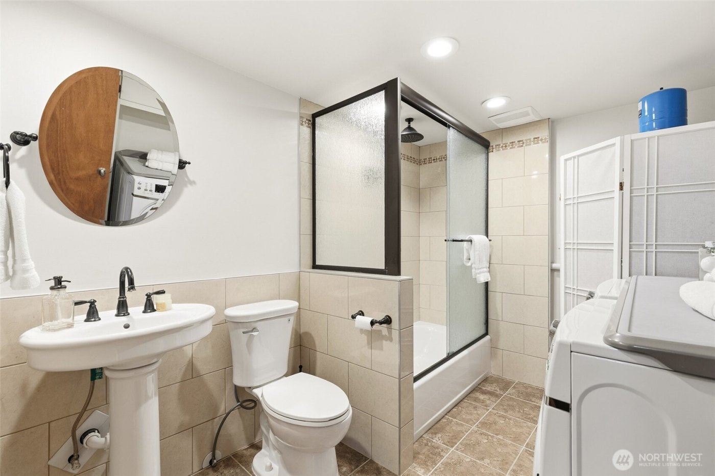 16543 NE 46th Street , Redmond, WA 98052