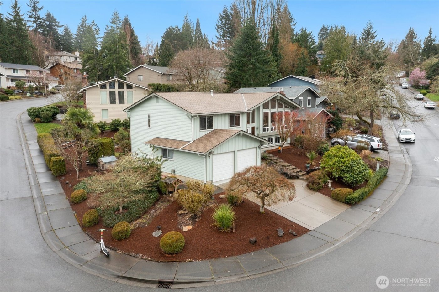 16543 NE 46th Street , Redmond, WA 98052