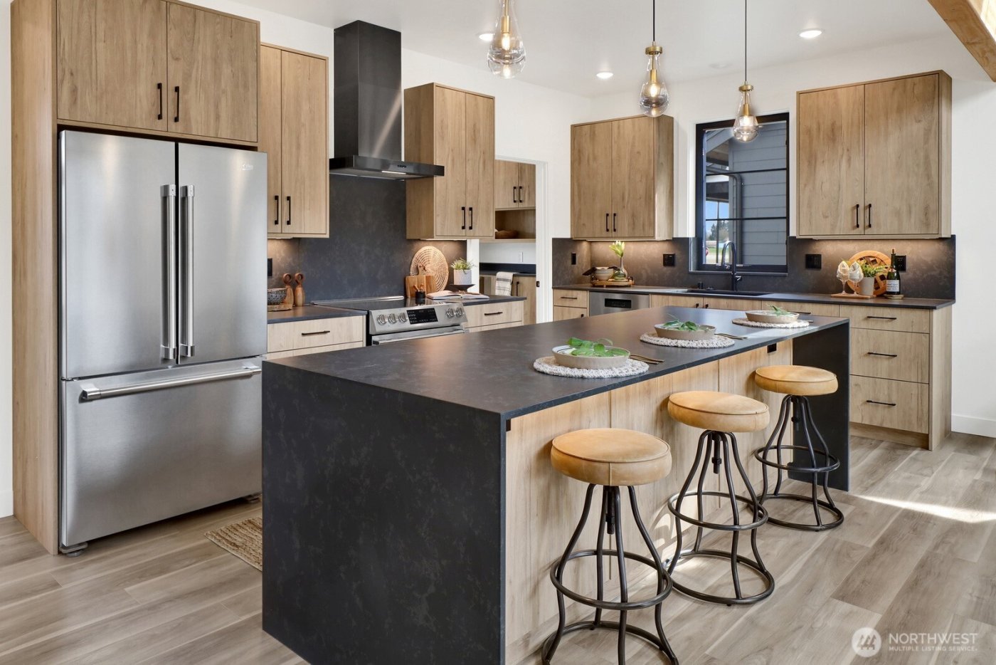 208 Riverwalk Drive , Lynden, WA 98264