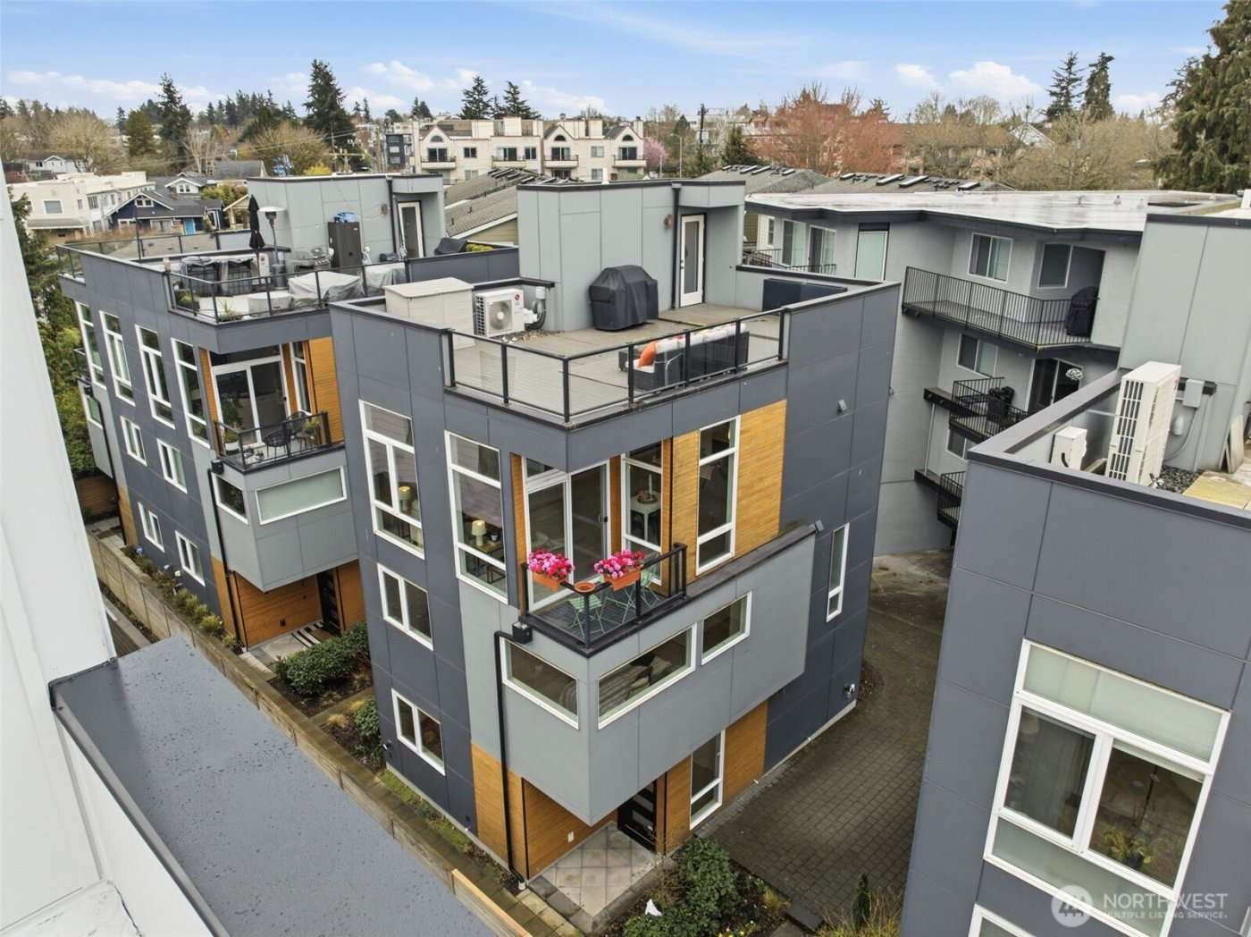 1926 Ferry Avenue SW, Seattle, WA 98116-1720