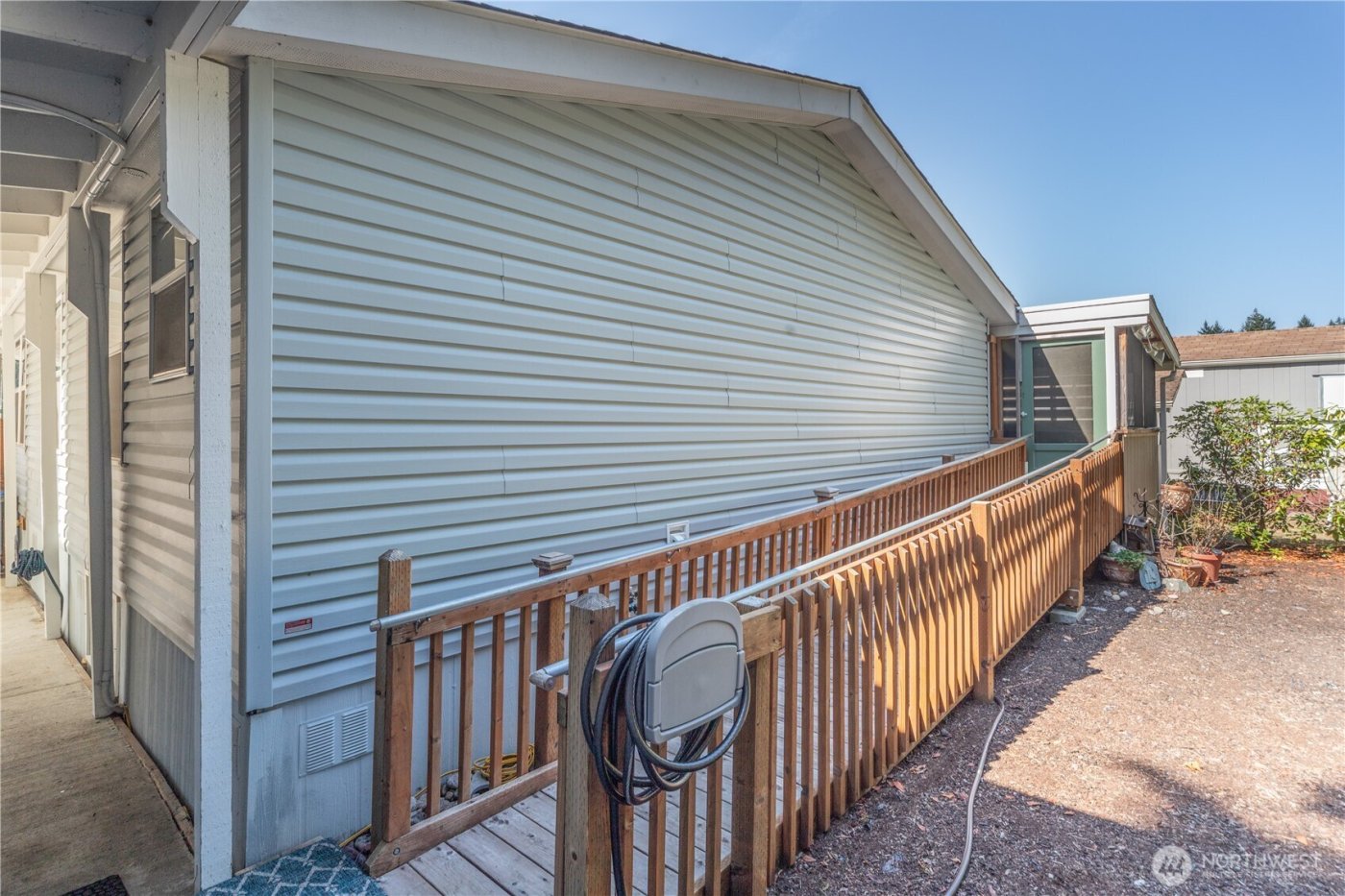 6630 NE Aquarius Lane , Bremerton, WA 98311