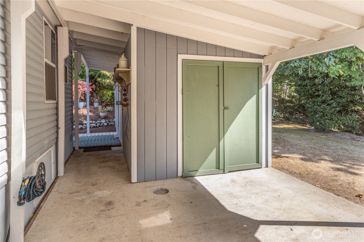 6630 NE Aquarius Lane , Bremerton, WA 98311