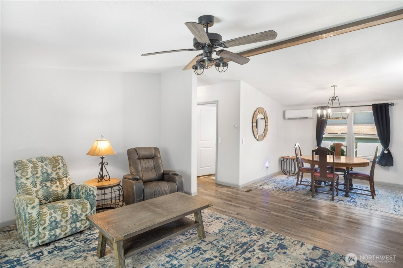 6630 NE Aquarius Lane , Bremerton, WA 98311