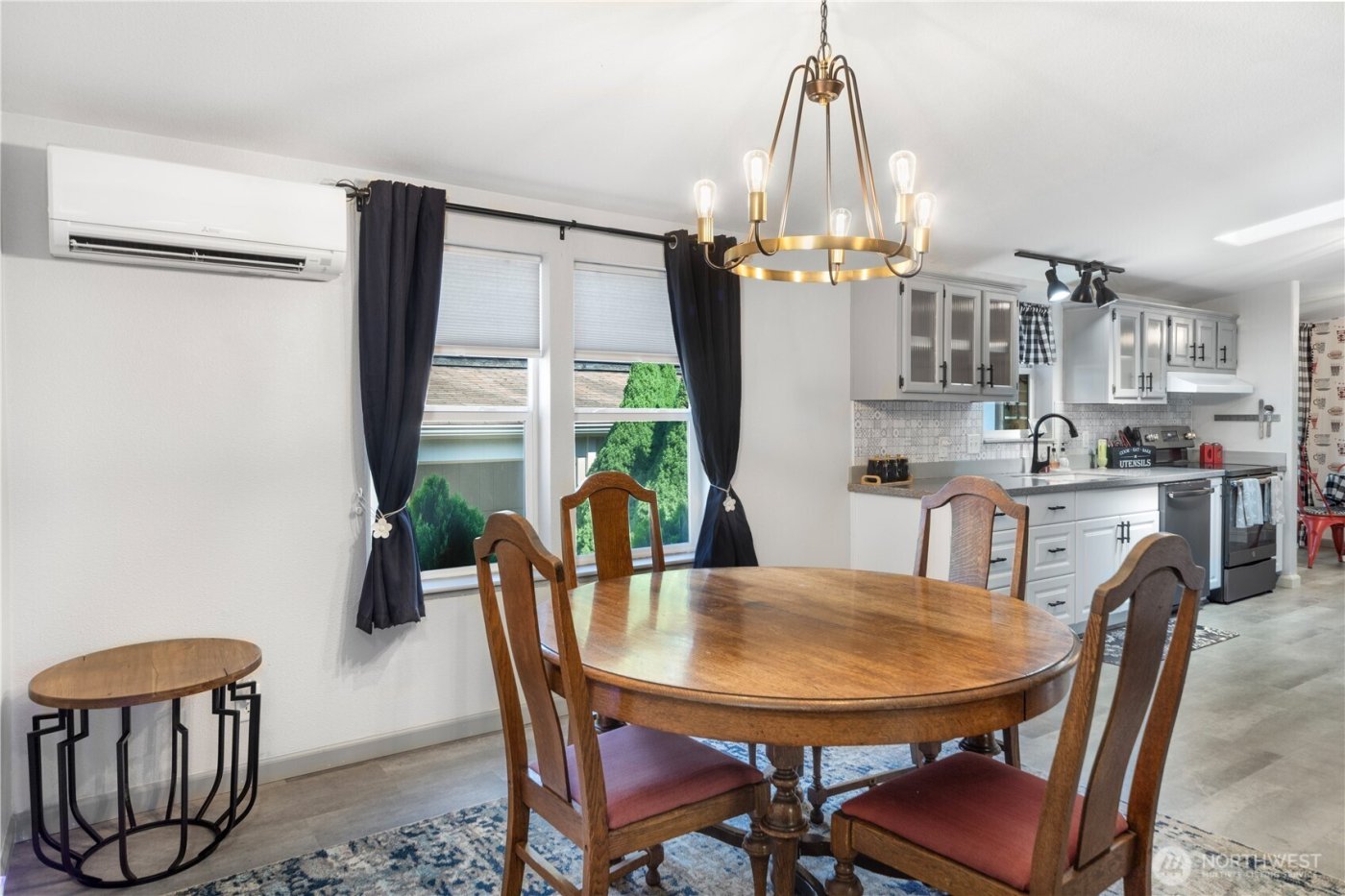 6630 NE Aquarius Lane , Bremerton, WA 98311