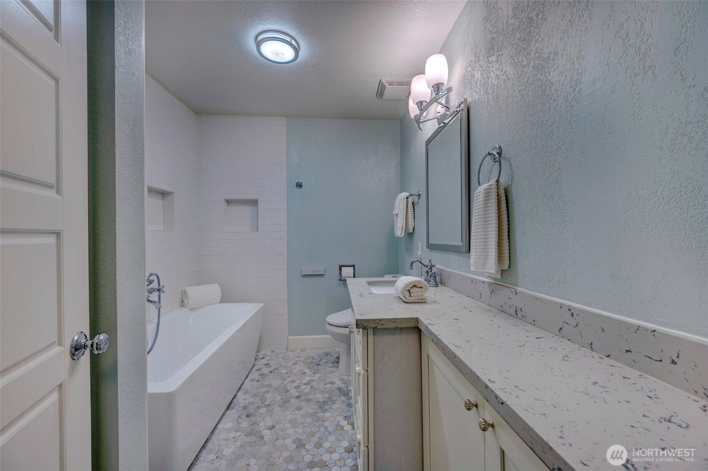 1209 NE 155th Street , Shoreline, WA 98155