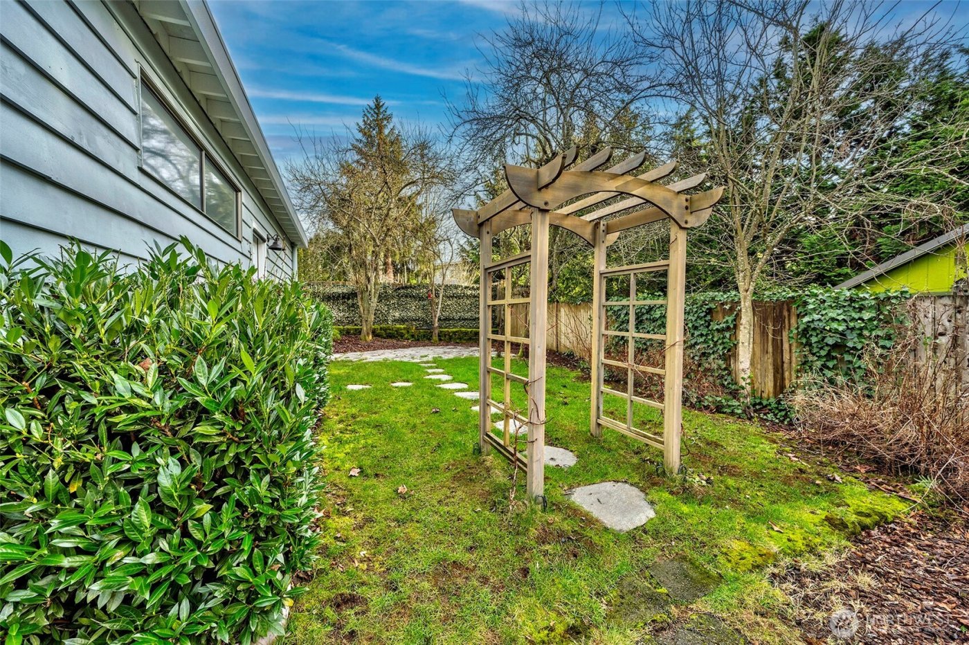 1209 NE 155th Street , Shoreline, WA 98155