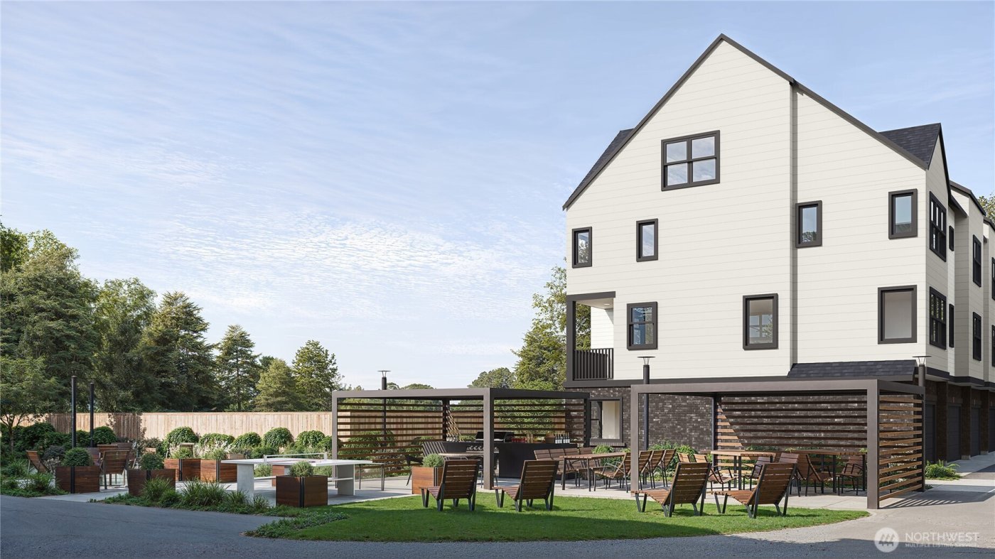 756 NW Holly Street , Issaquah, WA 98027