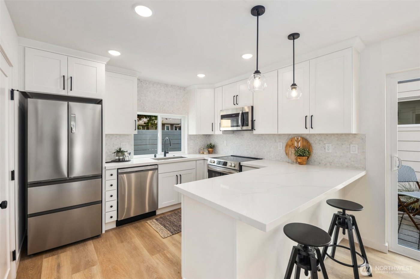 804 S Rose Street , Seattle, WA 98108