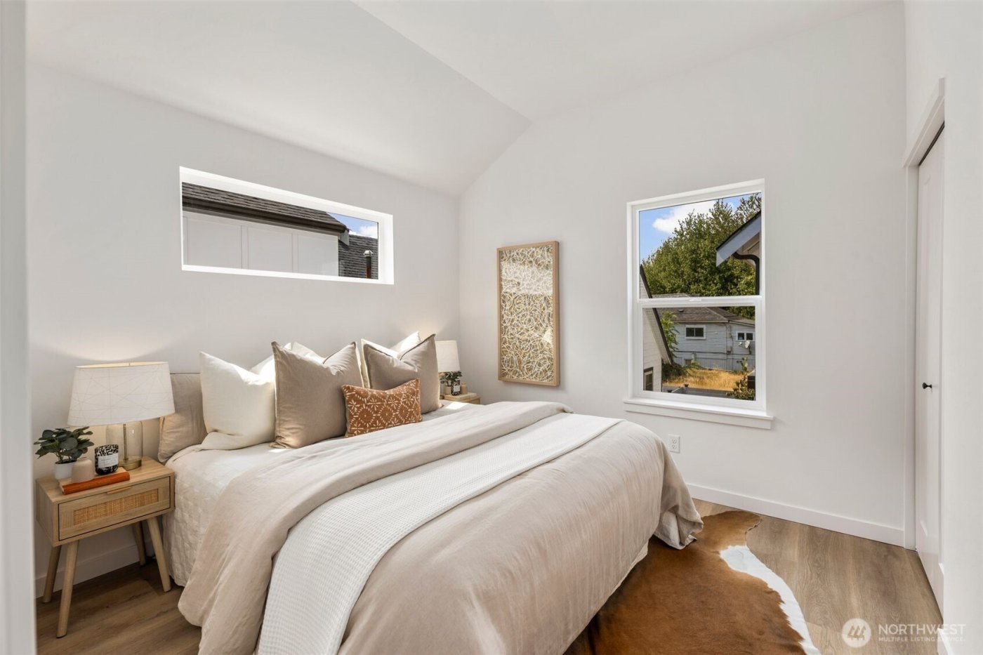 804 S Rose Street , Seattle, WA 98108