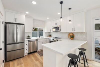 804 S Rose Street , Seattle, WA 98108 - Photo 2