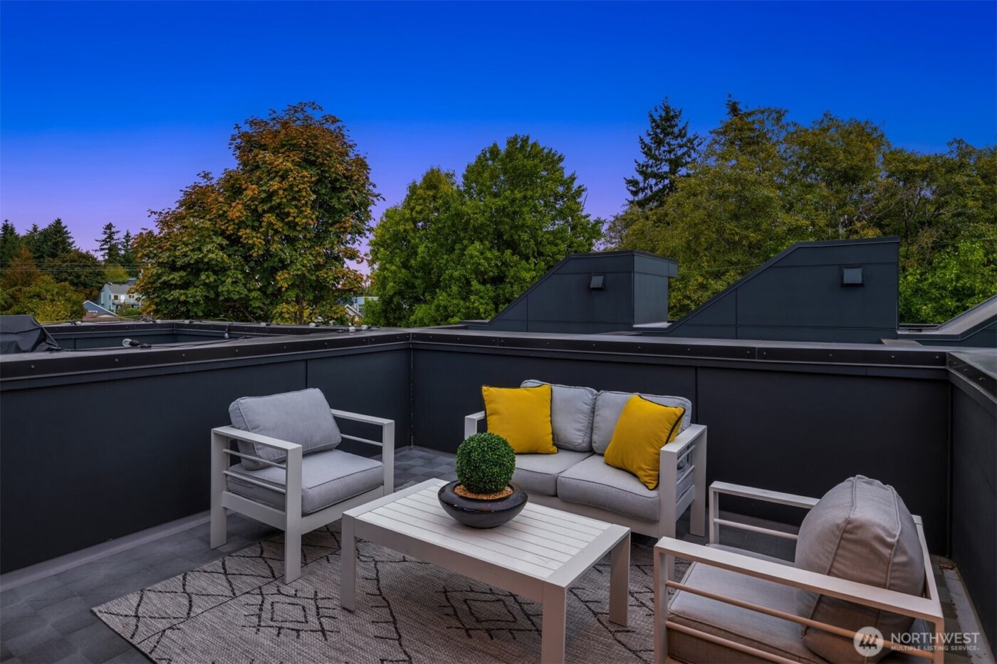 9553 Ashworth Avenue N #B, Seattle, WA 98103