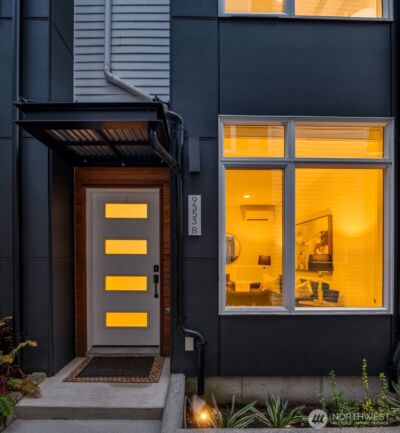 9553 Ashworth Avenue N #B, Seattle, WA 98103 - Photo 26