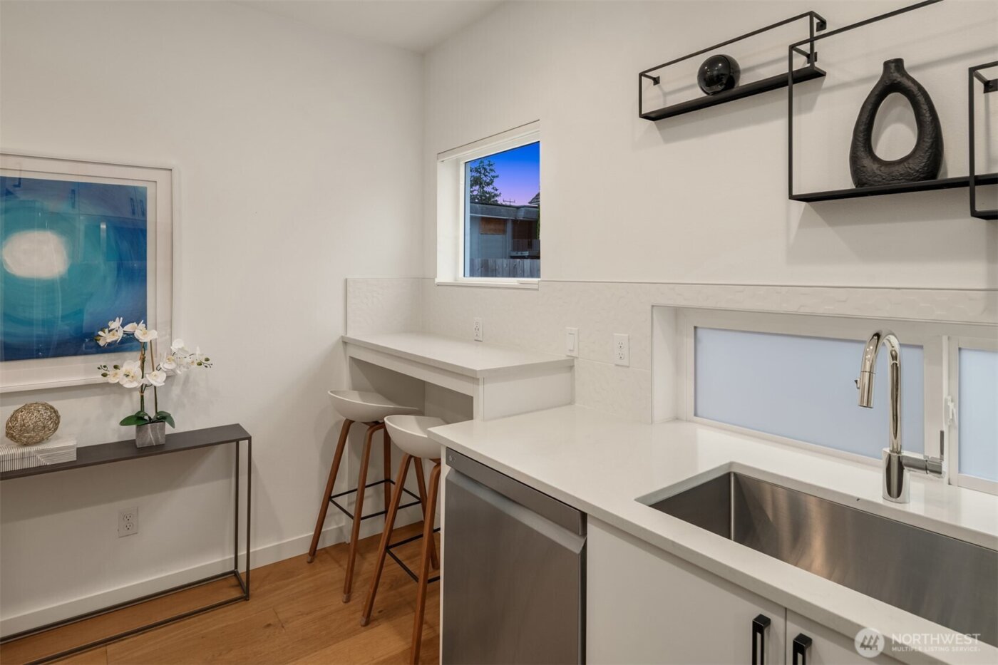 9553 Ashworth Avenue N #B, Seattle, WA 98103