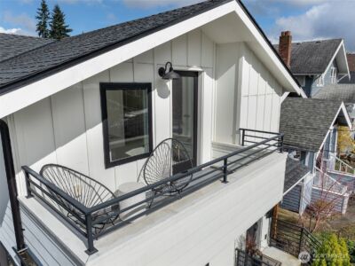 132 NE 52nd Street , Seattle, WA 98105 - Photo 29
