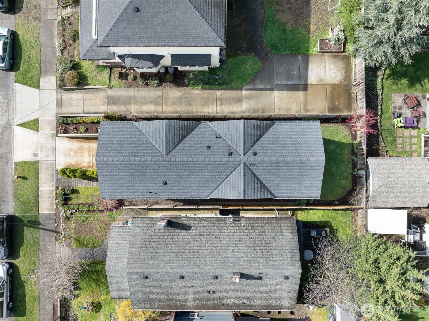 132 NE 52nd Street , Seattle, WA 98105