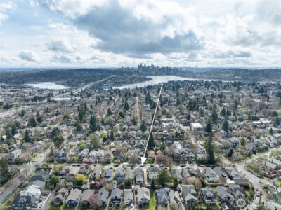 132 NE 52nd Street , Seattle, WA 98105 - Photo 39