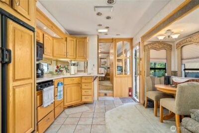 18201 Renton Maple Valley Road SE, Maple Valley, WA 98038 - Photo 36