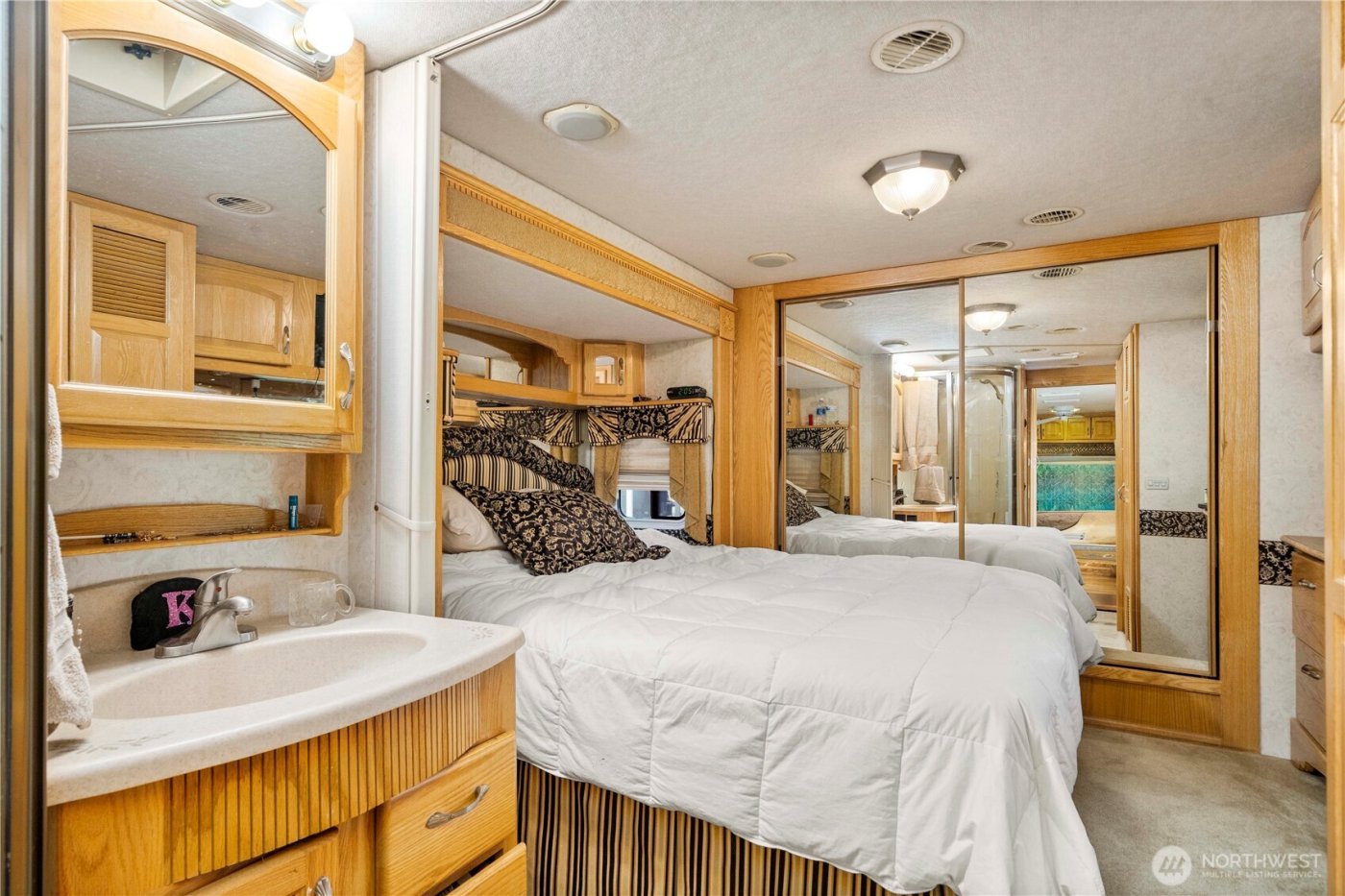 18201 Renton Maple Valley Road SE, Maple Valley, WA 98038