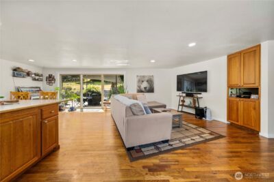 18201 Renton Maple Valley Road SE, Maple Valley, WA 98038 - Photo 7