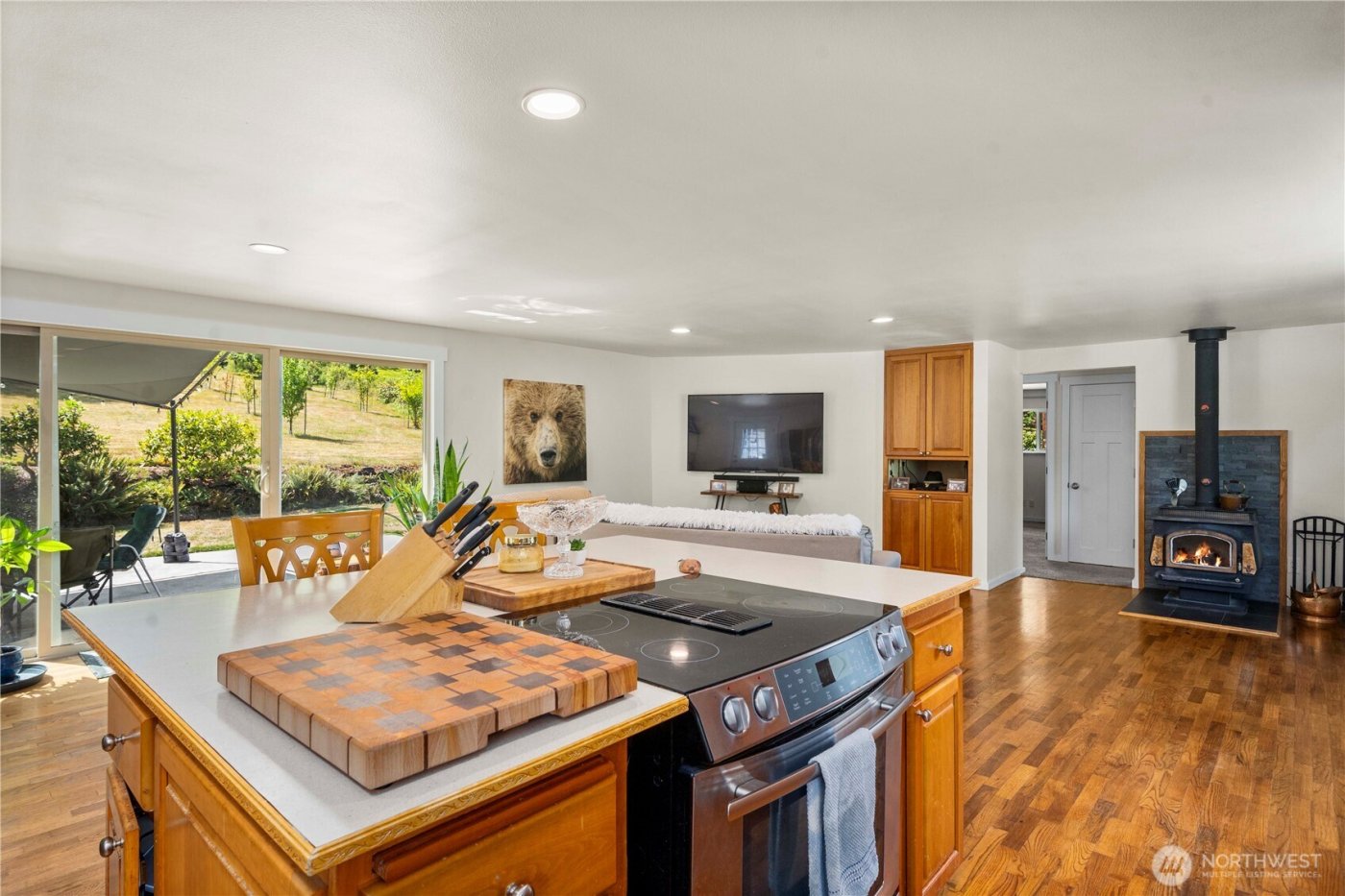 18201 Renton Maple Valley Road SE, Maple Valley, WA 98038