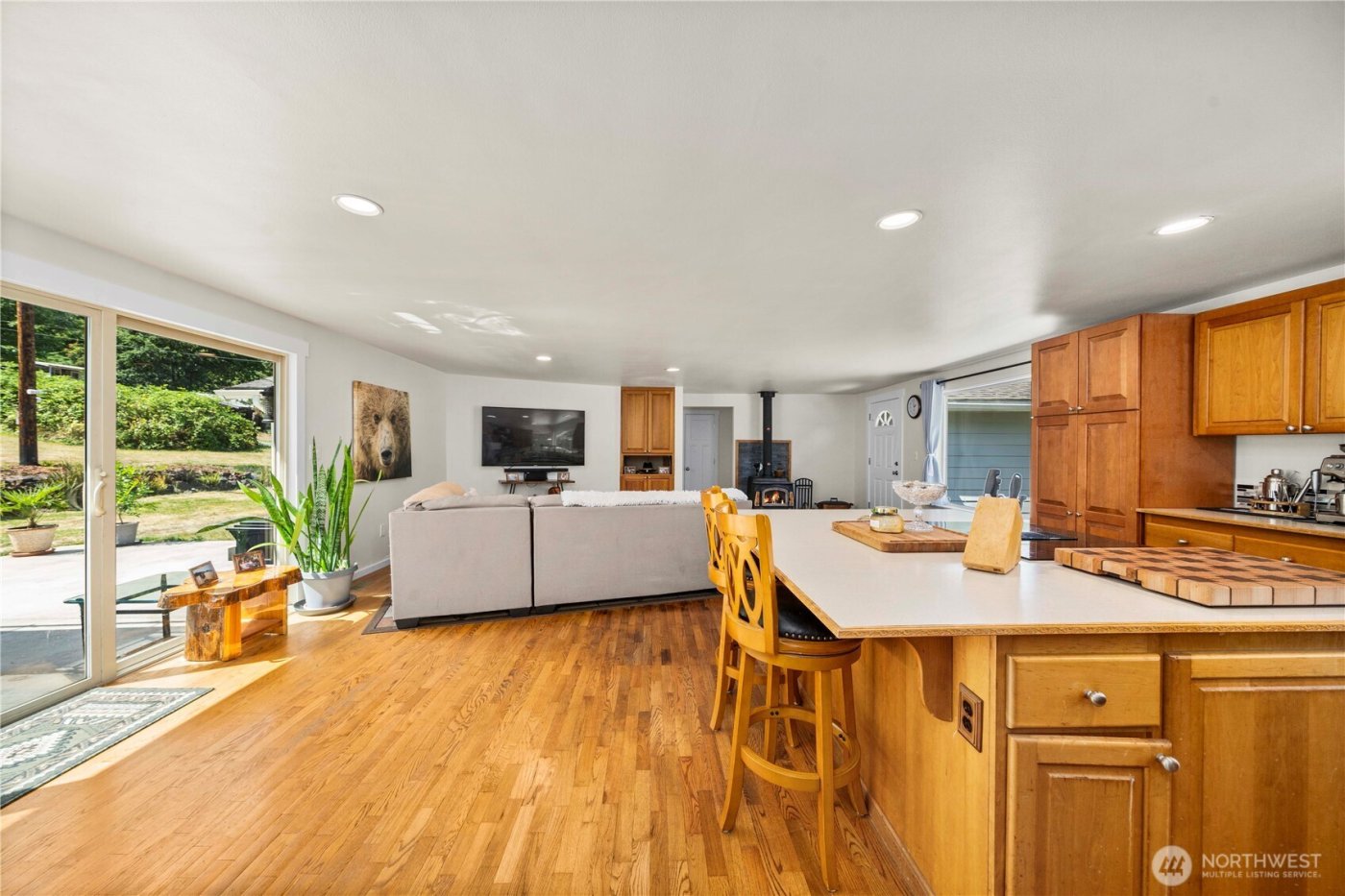 18201 Renton Maple Valley Road SE, Maple Valley, WA 98038