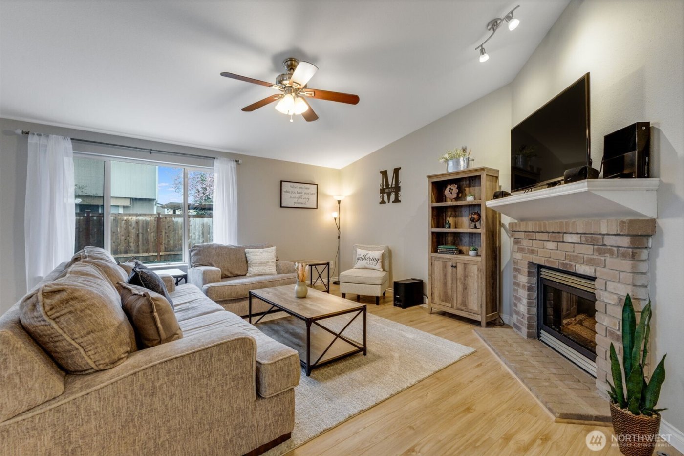 17125 114th Avenue Ct E, Puyallup, WA 98374