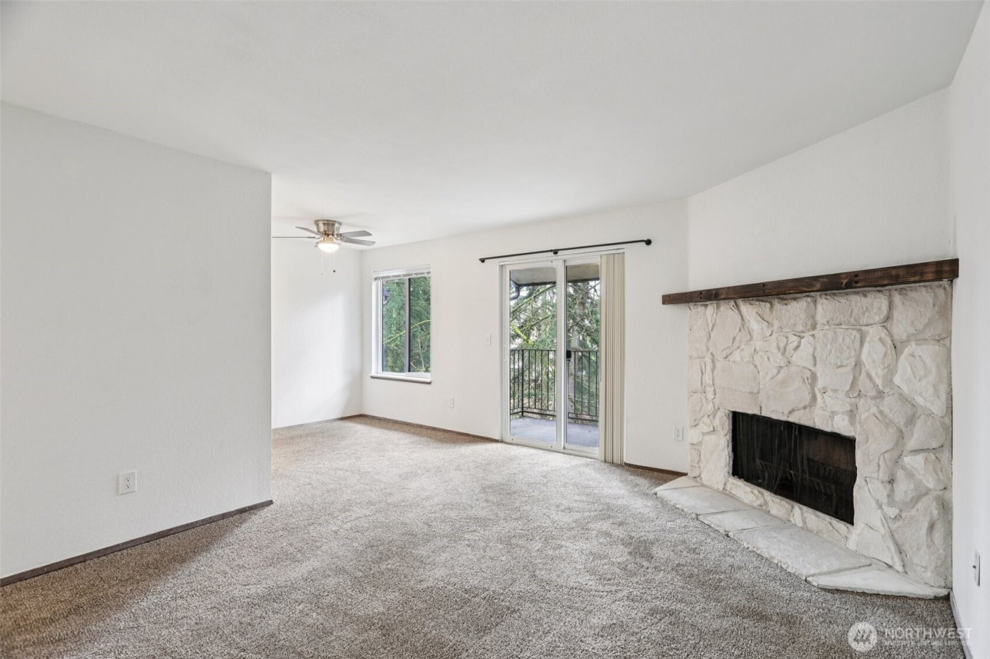 10125 SE 235th Place #C306, Kent, WA 98031